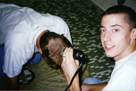 shaving.jpg (88123 bytes)